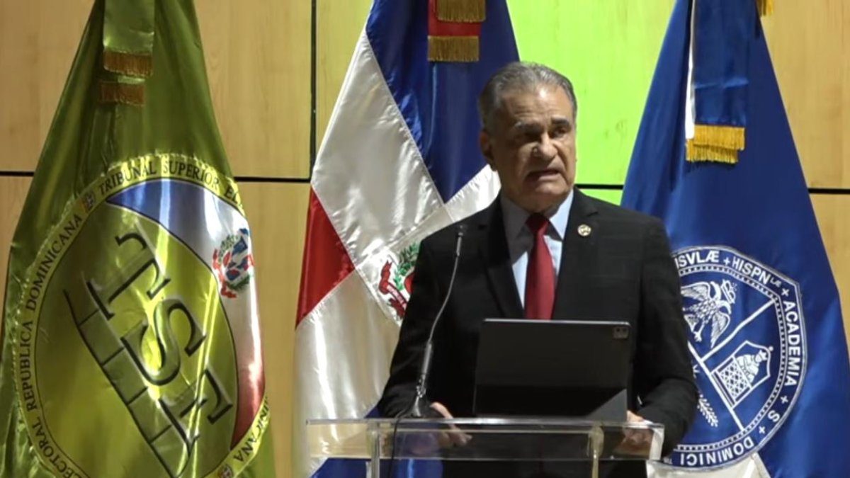 TSE inaugura cátedra magistral sobre Derecho Electoral