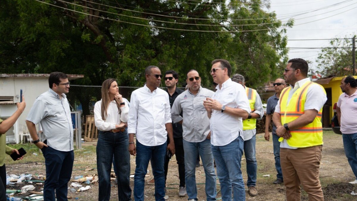 Bisonó supervisa obras en Puerto Plata y participa en Expo Construcción 2026