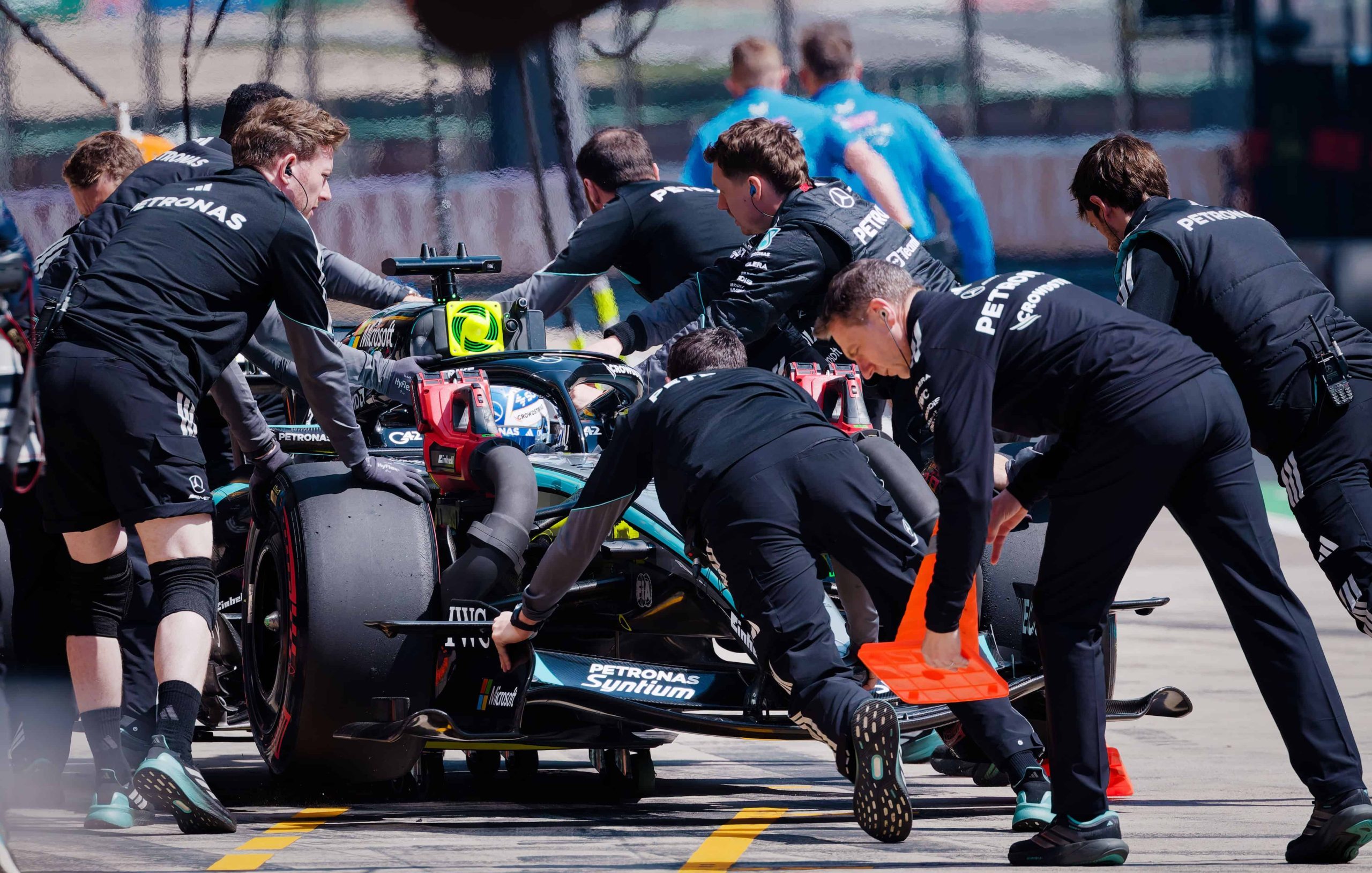 Kimi Antonelli (Mercedes) logra la pole position del GP de Miami de Fórmula 1