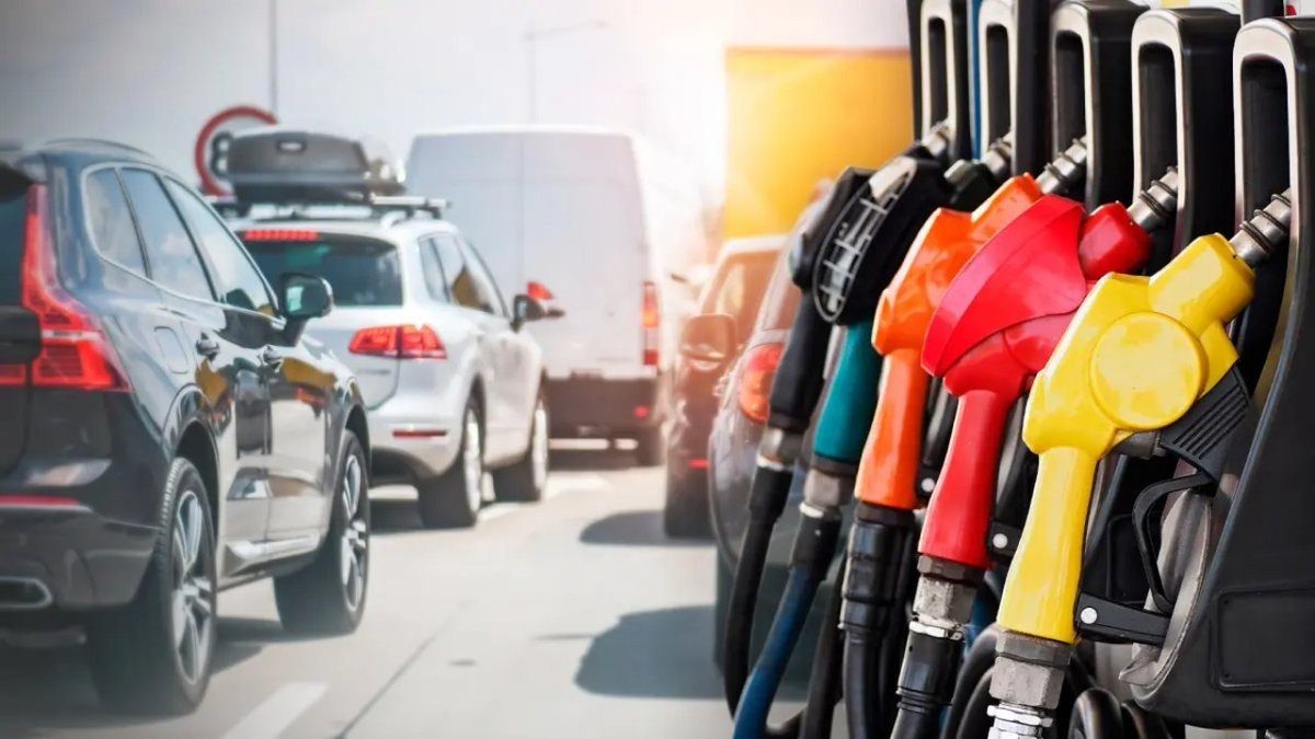 Precios combustibles se mantienen estables con subsidio