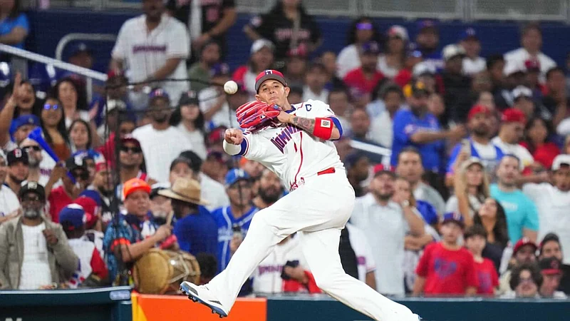 ¡Inmenso Machado! El “Ministro” sella el triunfo de Dominicana con su defensa