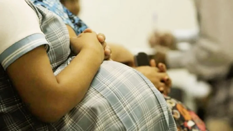 Adolescentes RD registran 127,541 partos entre 2020 y 2025