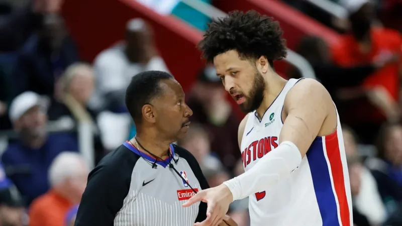 Pistons golpean primero y vencen a Cavaliers 111-101 en inicio de la serie