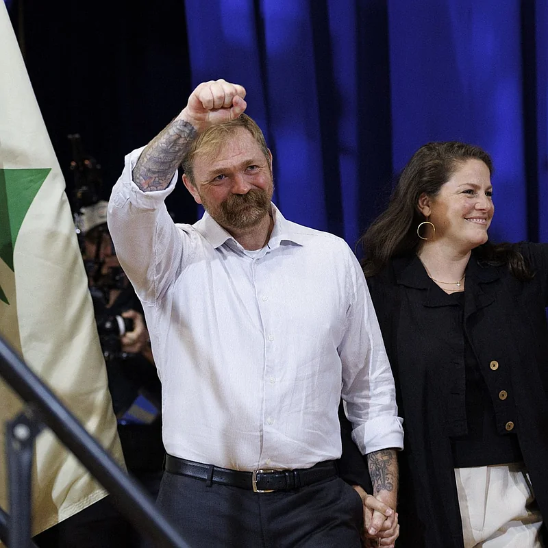 Graham Platner vence escándalo