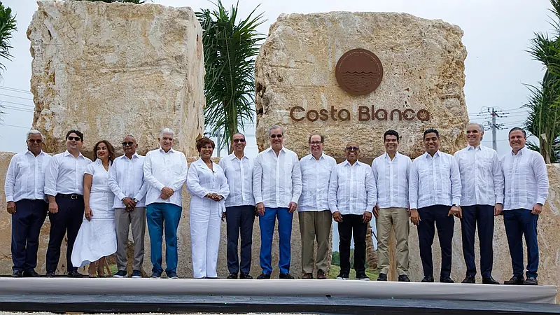 Abinader presenta plan para relanzar Boca Chica como polo turístico y económico