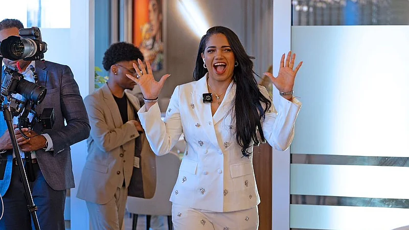 Evelyn Contreras impulsa en Suiza una experiencia de transformación femenina