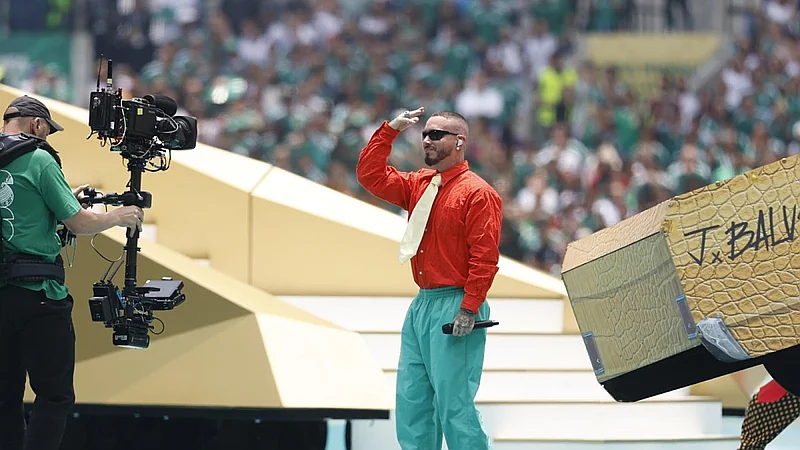 Colombianos J Balvin y Westcol recuerdan el clásico 'I Like To Move It' en su nuevo tema