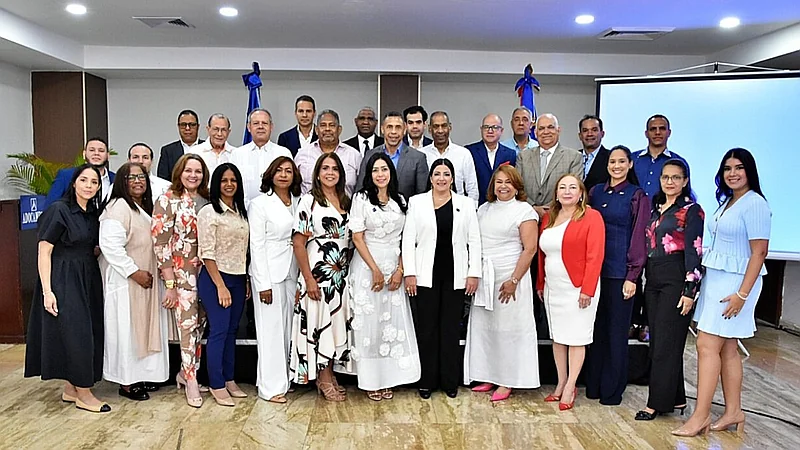 ADOCAMBIO celebra su asamblea ordinaria anual y juramenta nueva junta directiva