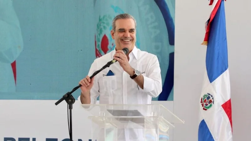 Gobierno adelantará evaluación de becas para miles de bachilleres