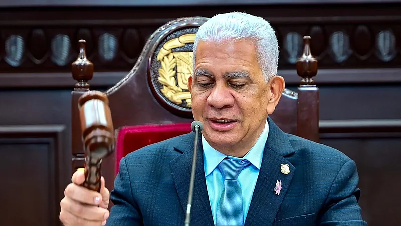 Senado aprueba proyecto busca poner freno al financiamiento de partidos con dinero del narco