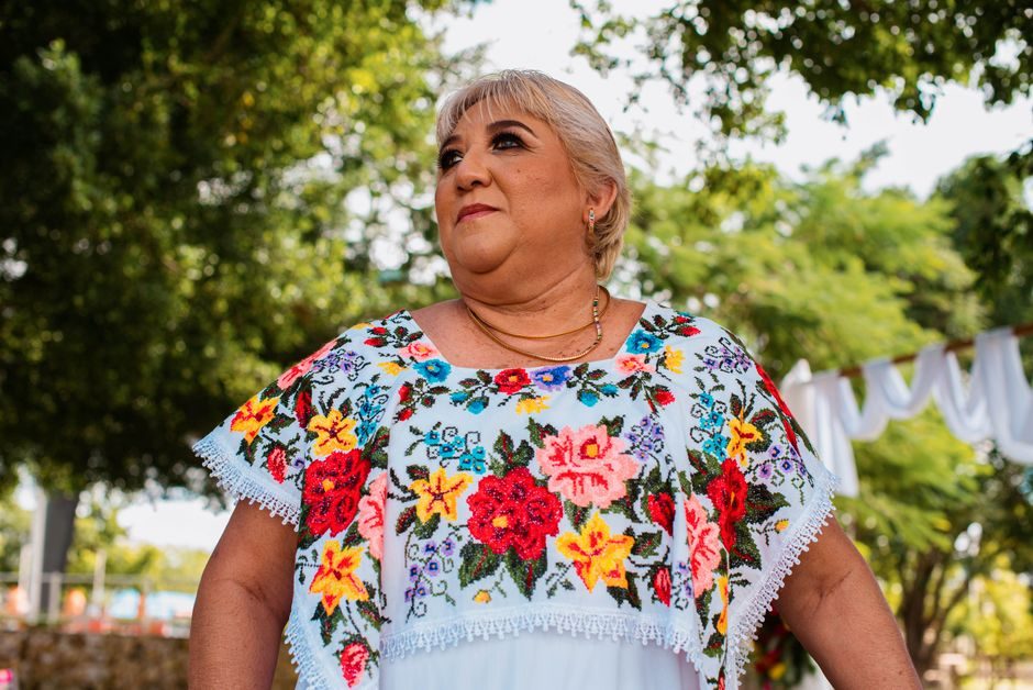 Doña Chachita, la madre que inspiró y acompañó a Alex Bueno hasta triunfar