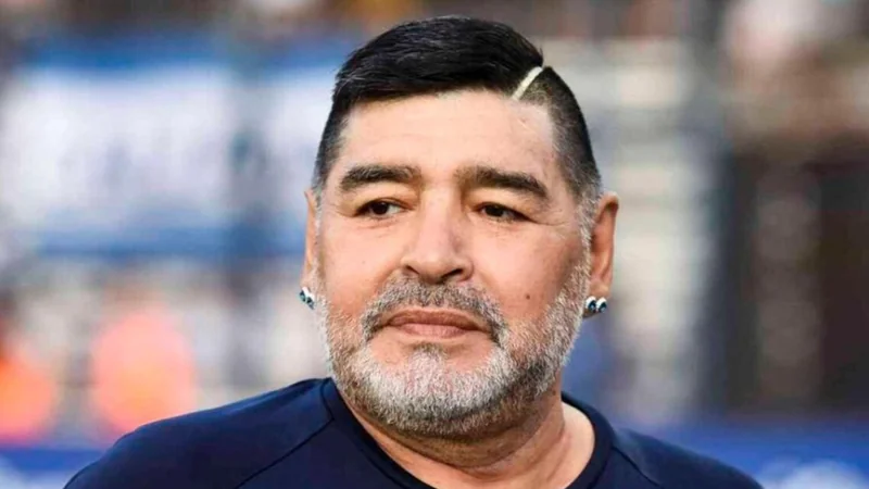 El juicio de Maradona continuará con testimonio de peritos que participaron en la autopsia