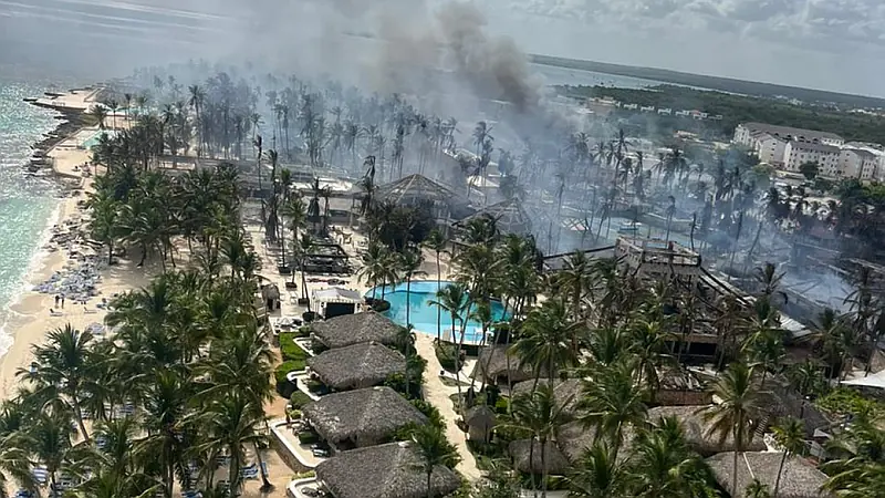 Embajadas gestionan documentos de sus ciudadanos tras incendio en hotel de Bayahíbe