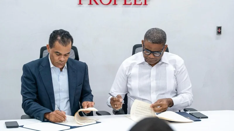 Propeep y Dida firman acuerdo para defender derechos de afiliados al Sistema de Seguridad Social