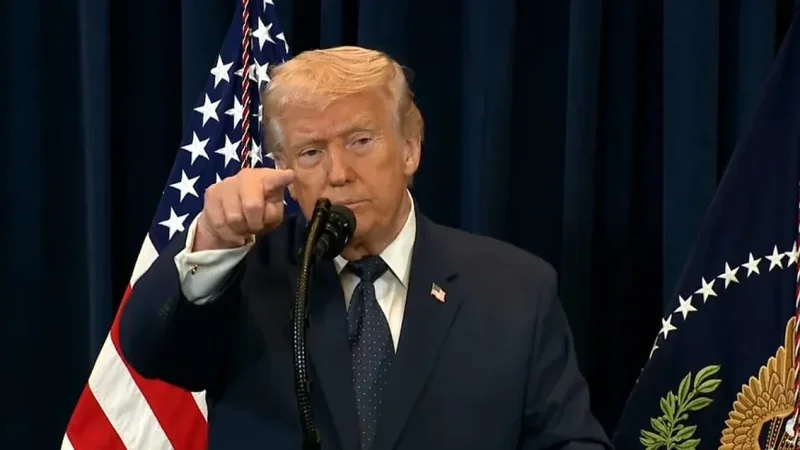 Trump insiste en mencionar una posible «toma de control amistosa de Cuba»