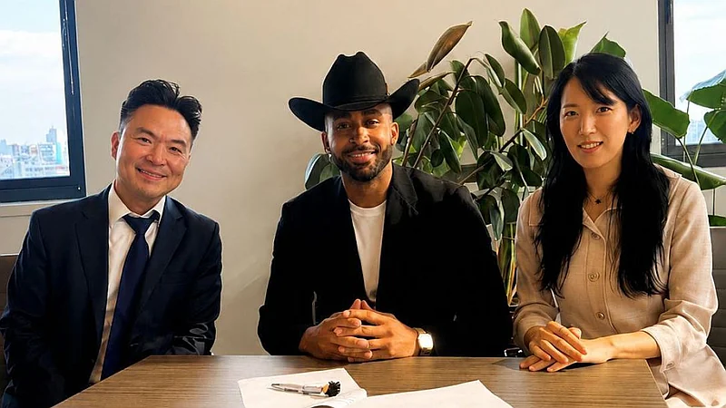 Anuncian embajador oficial de los supermercados Food Bazaar