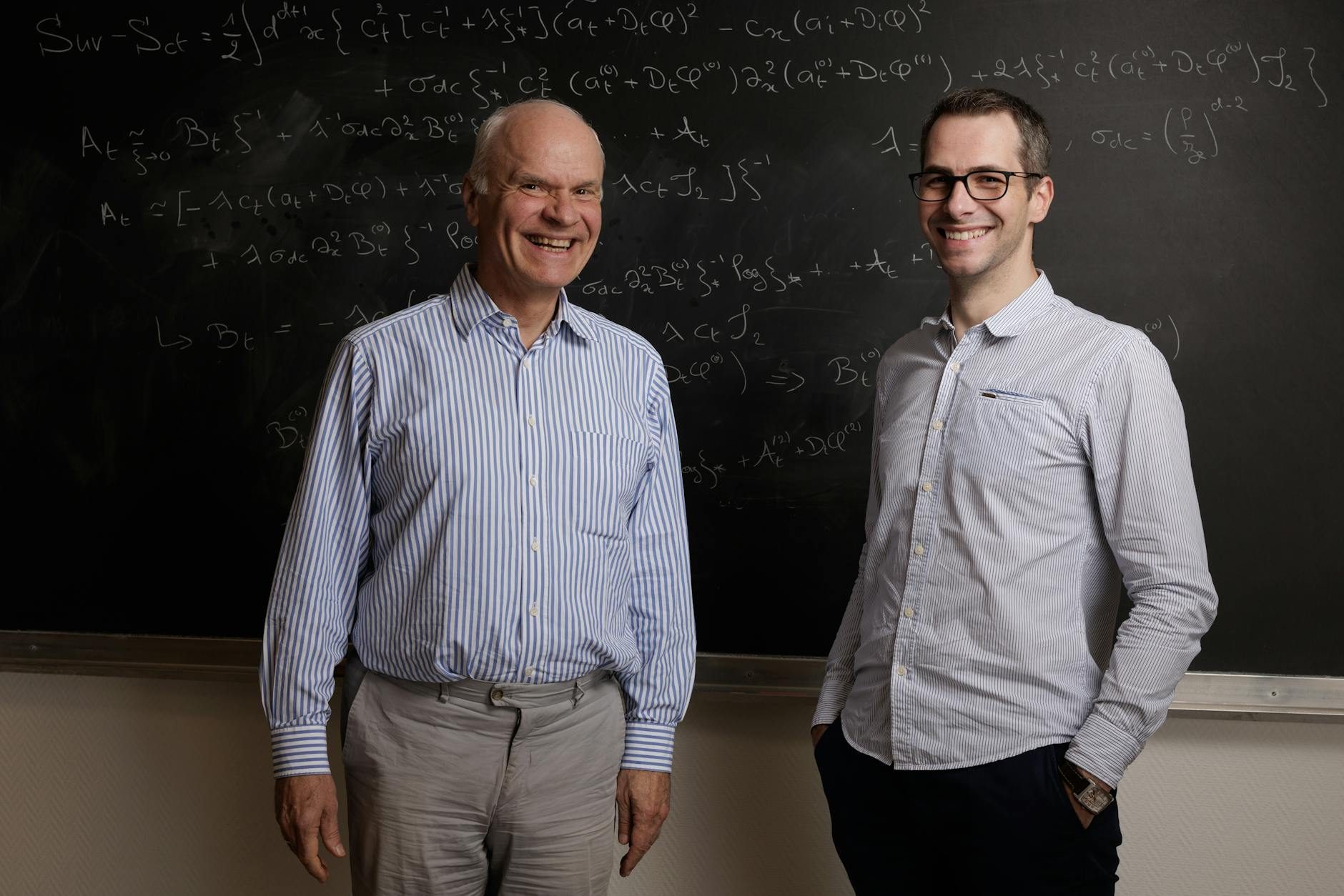 Profesor de Harvard identifica las dos claves que comparten los trabajadores más felices
