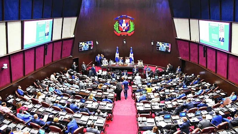 Cámara de Diputados anuncia la próxima semana iniciará discusión del Código Laboral