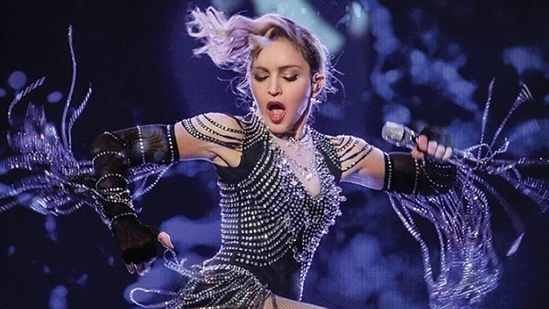 Madonna anuncia que estrenará 'Confessions II – The Film' el 8 de junio por YouTube