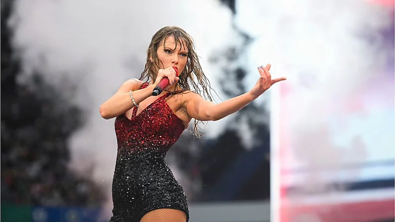 Taylor Swift y la 'fila de los famosos' animan a los Knicks en las Finales de la NBA
