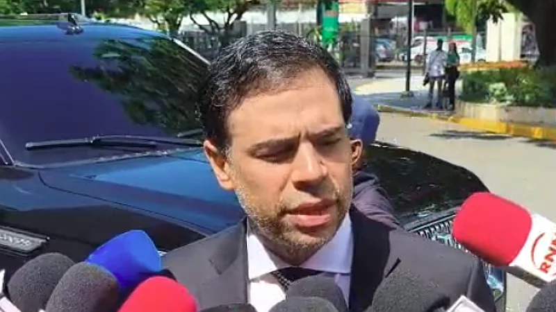 Roberto Ángel Salcedo: “Alex Bueno deja una estela importante de éxito en la música dominicana