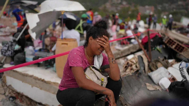 Médicos venezolanos temen a las infecciones que podrían traer los pacientes afectados al desastre