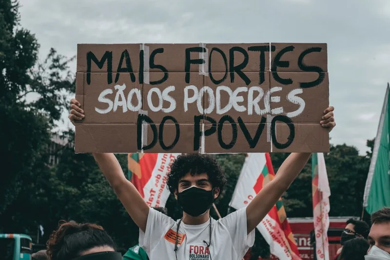 El poder en tiempos de interdependencia