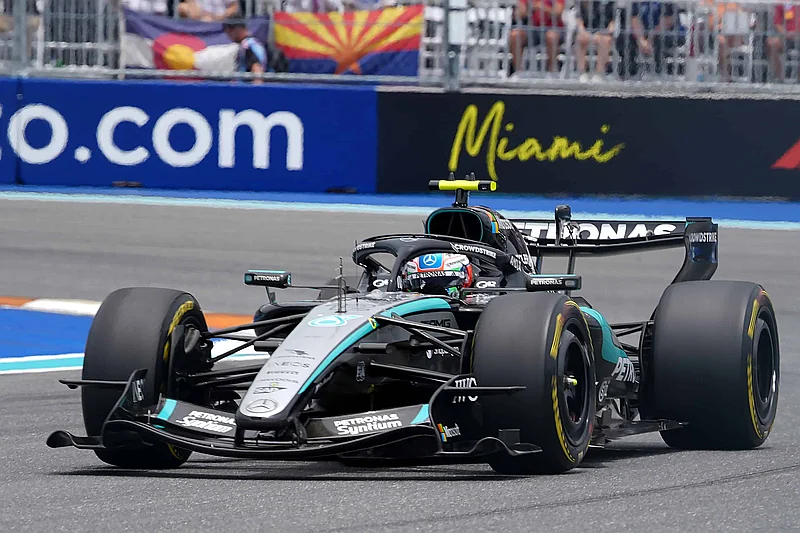 Charles Leclerc gana en Silverstone