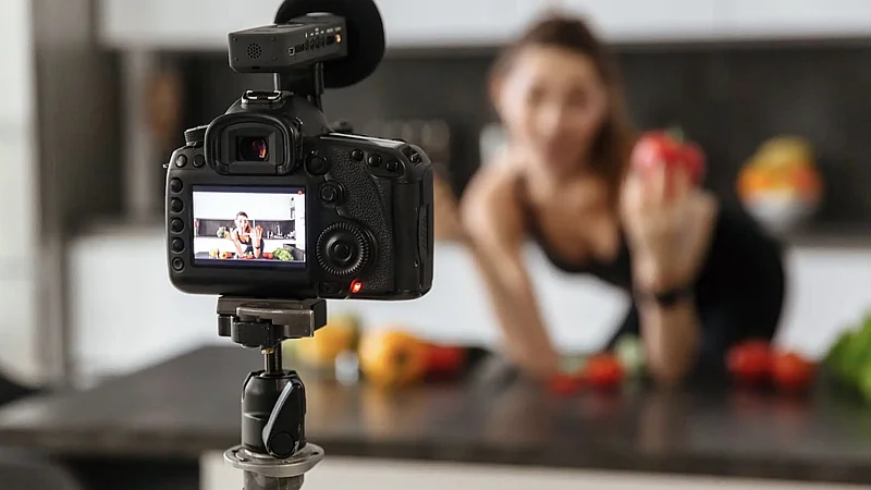 Influencers y outsiders: El poder del espectáculo