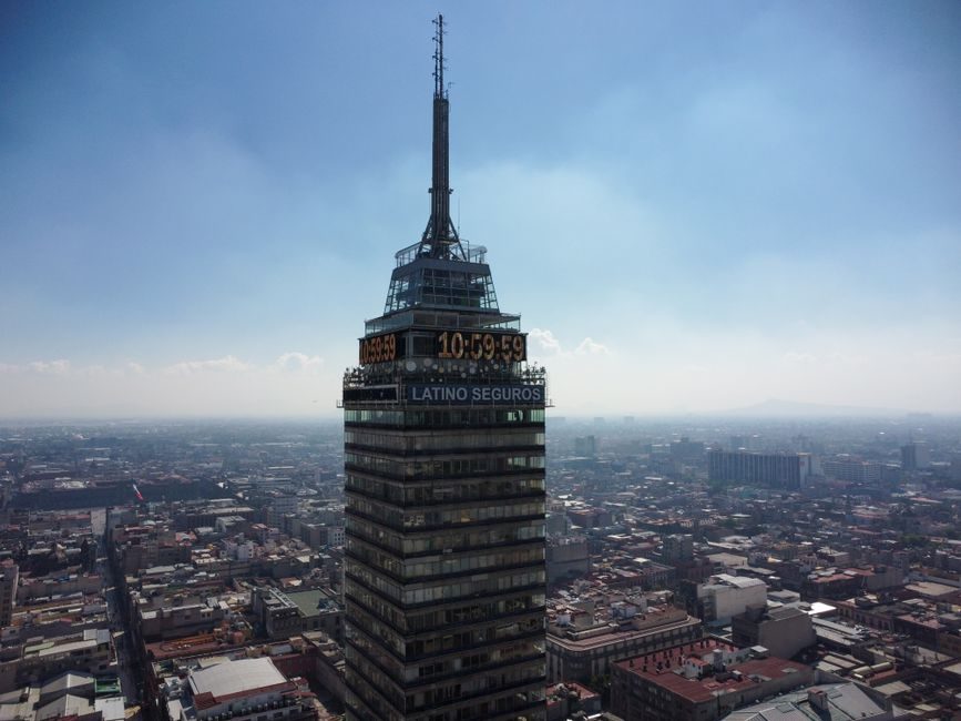 VIDEO | Superintendencia de Seguros recupera aceras con financimiento de la Superintendencia de Banc