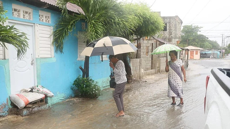 Onda tropical provocará lluvia este miércoles en varias provincias