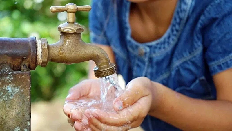 Gobierno avanza en modernización del sistema de agua, afirma Tejada