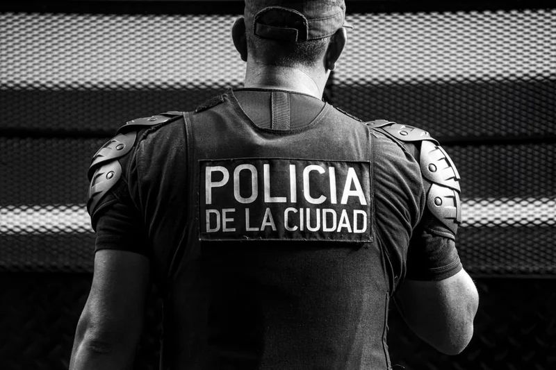 La Policía no tiene componte
