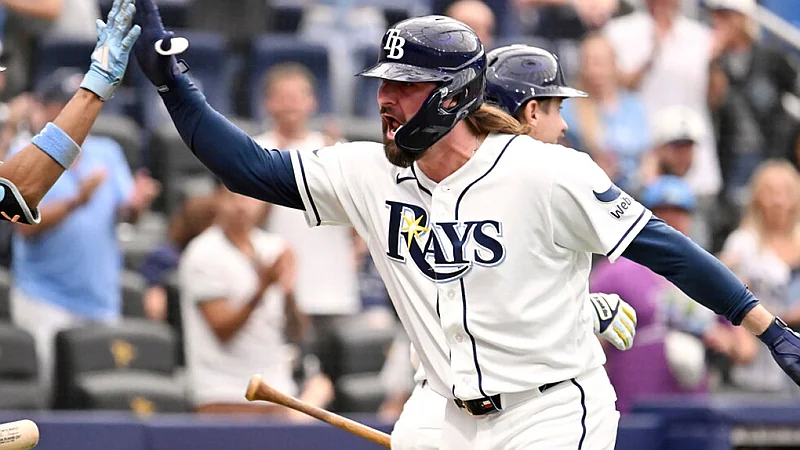 Ryan Vilade dispara cuadrangular de tres vueltas en la victoria de los Rays sobre los Marineros