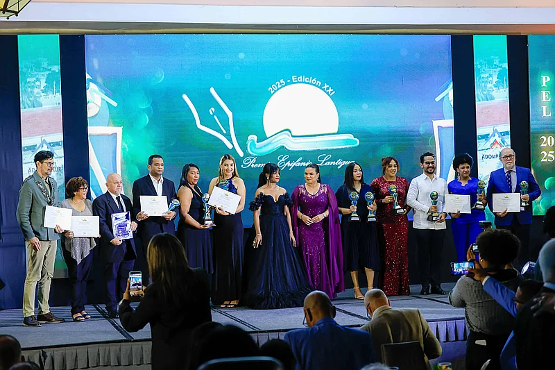 Adompretur abre convocatoria para el Premio Nacional de Periodismo Turístico 2026