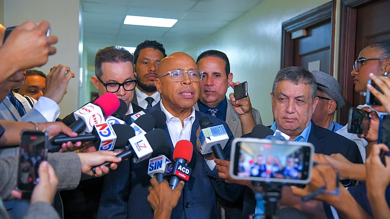 Con artículo sobre responsabilidad penal de empresas sobre la mesa, Comisión avanza trabajos sobre C