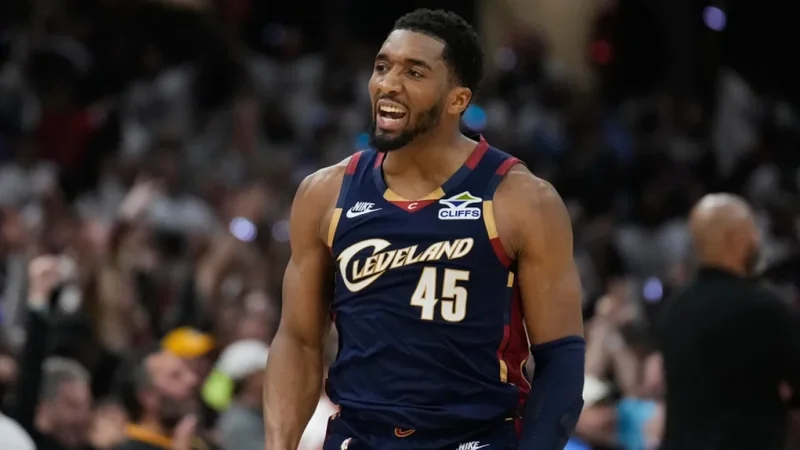 Donovan Mitchell acuerda extensión de contrato de 273 millones con Cleveland