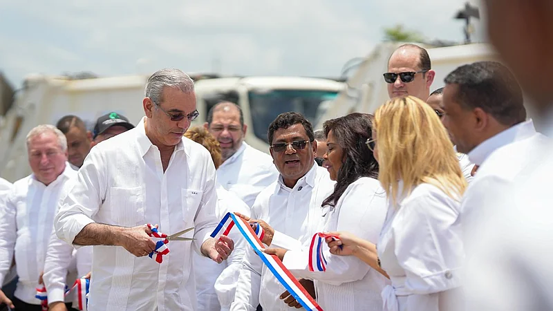 Presidente Abinader inaugura Estación de Transferencia de Residuos Sólidos en Los Alcarrizos