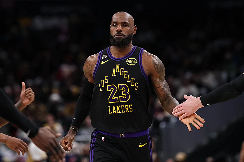 Abandono parental: ¿qué pasará con Bronny James en los Lakers tras la salida de LeBron?