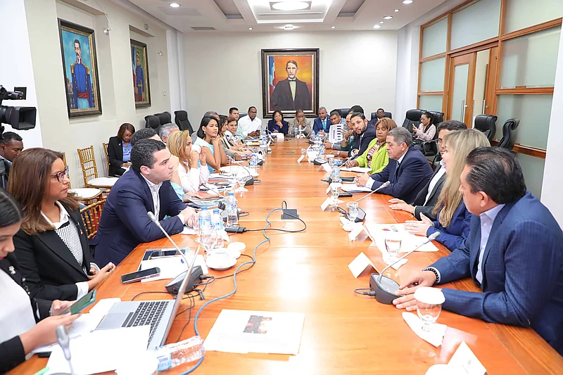 VIDEO | Cacerolazos se sienten por cuarta noche consecutiva contra la reforma fiscal