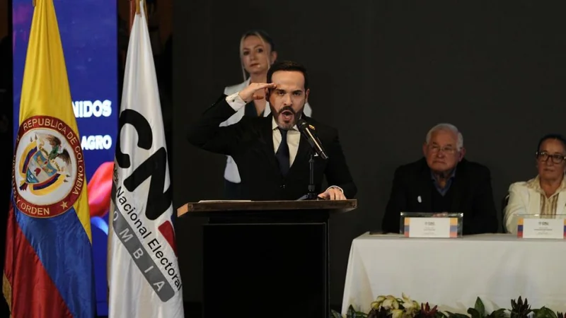 Petro desconoce a De la Espriella como presidente electo y profundiza la crisis política en Colombia