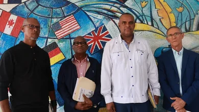 Poeta de Barahona lidera llamado a artistas del Sur a solidarizarse con Cuba