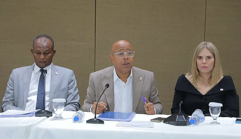 Alfredo Pacheco: cesantía debe discutirse en reforma de Seguridad Social, no en Código de Trabajo