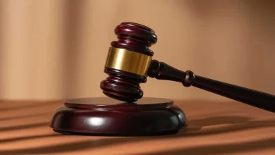 Justicia condena a 15 años a mujer por torturar a una bebé en El Seibo
