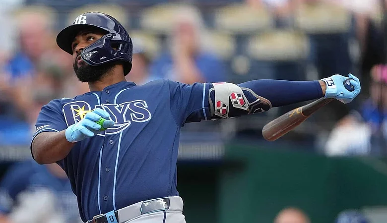 Junior Caminero llega a 40 jonrones y clasifica a los Rays a playoffs