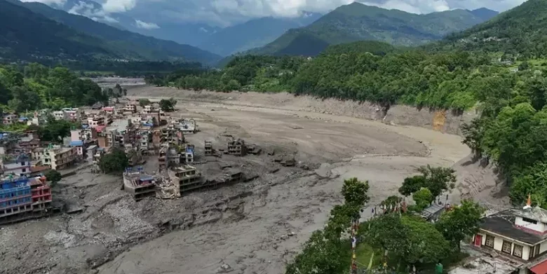 Riada en Nepal: 85 estadounidenses desaparecidos y ayuda internacional en marcha