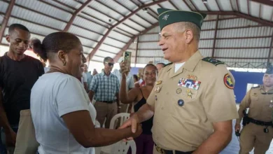 Defensa lleva operativo social a militares retirados en Sábana Pérdida