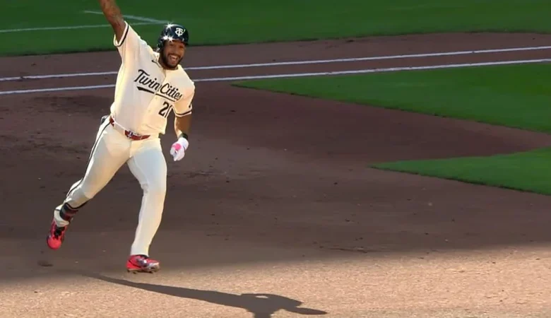 Emmanuel Rodríguez, oriundo de Santiago, debuta en MLB con jonrón histórico