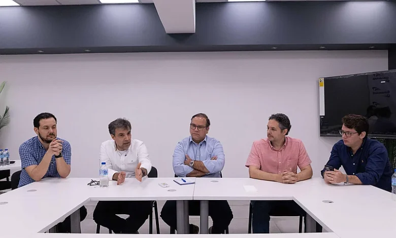 Comerciantes de la Duarte alertan sobre incumplimiento del 80/20 y subvaluación de importaciones