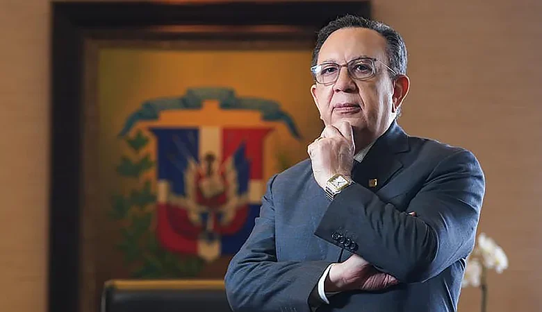 Banco Central: Valdez Albizu mantiene la estabilidad económica ante alza del petróleo